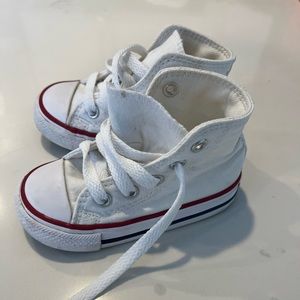 EUC Converse Chuck Taylor All Star High Top Infant/Toddler Shoe Size 5